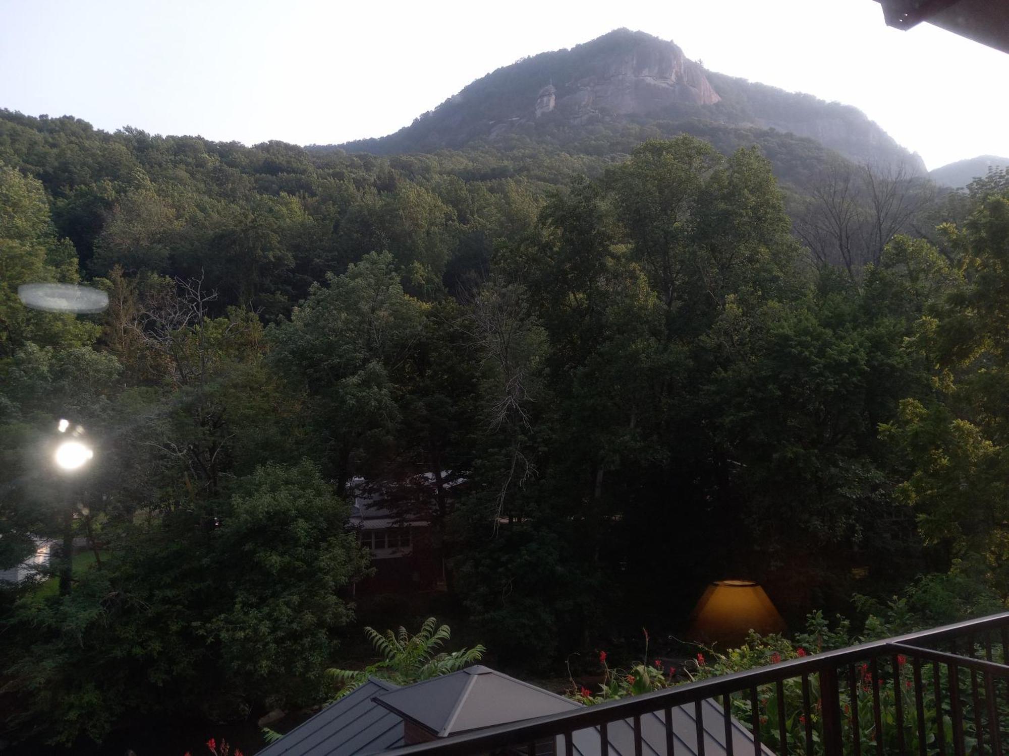 Carter Lodge - On The River Chimney Rock Exterior photo